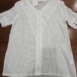 Pantalon White Lace Embroidered Button Short Sleeve Blouse M 100% Polyester